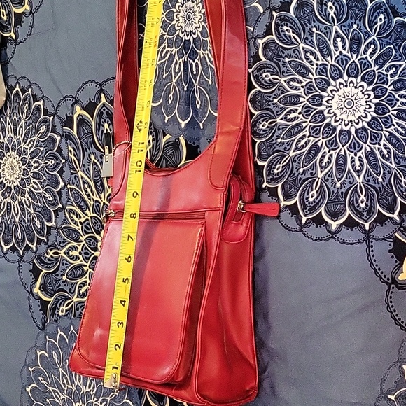 Giani Bernini Purse in Red - Picture 13 of 16